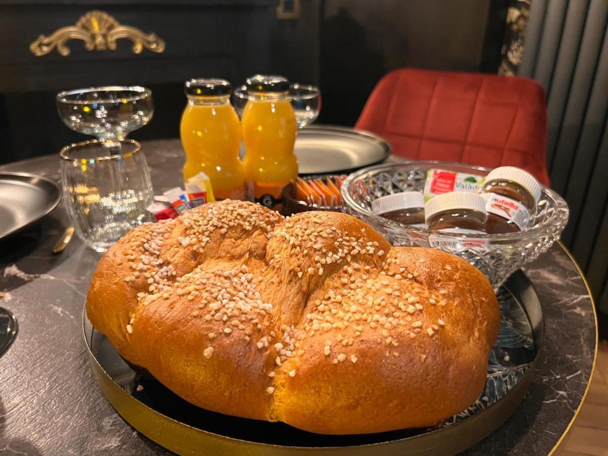 Secrete Les Petits Plaisirs Bed & Breakfast